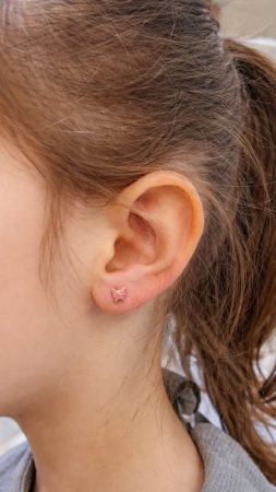 zdjęcie 7 przekłuwanie uszu v Salon urody Eterna Warszawa Mokotów