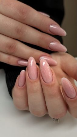 zdjęcie 5 manicure v Salon urody Eterna Warszawa Mokotów