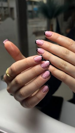 zdjęcie 3 manicure v Salon urody Eterna Warszawa Mokotów