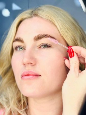 zdjęcie 5 brwi i rzęsy v Salon urody Eterna Warszawa Mokotów